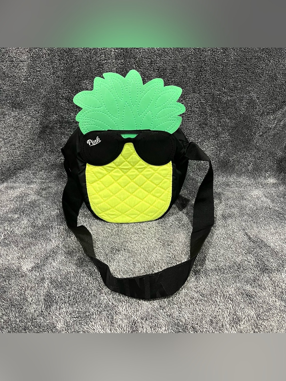 PINK Victoria's Secret Pineapple Cooler Bag lunch bag